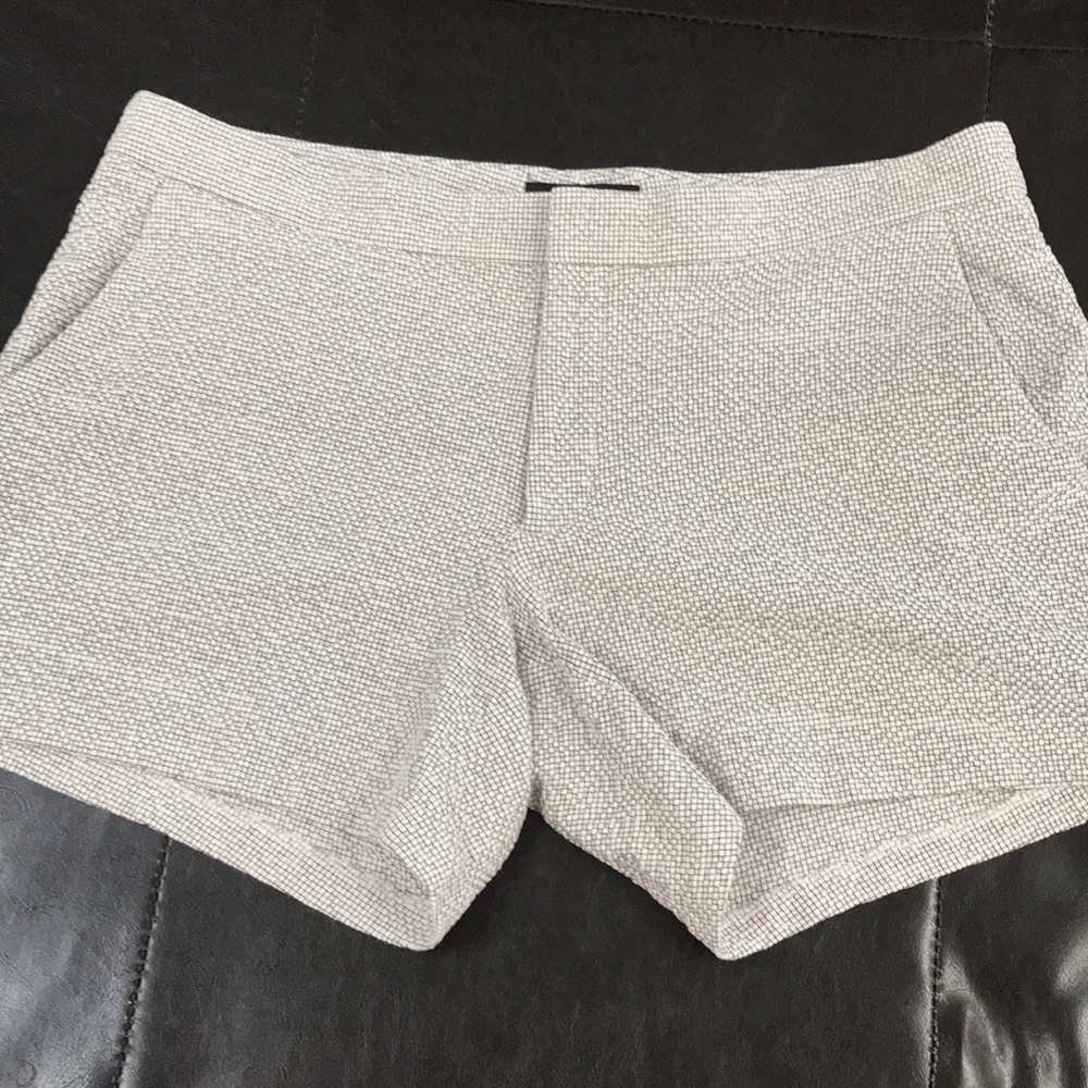 Banana Republic Size 10 Shorts!! Worn Once!!